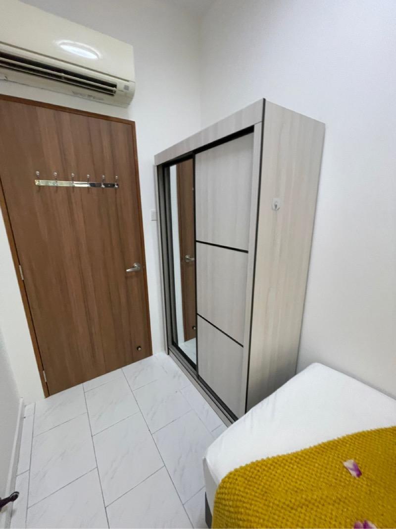 Textile Centre Apartment Room Rental, $1,194, 1 Bed 1 Bath 160 sqft $7.46 psf