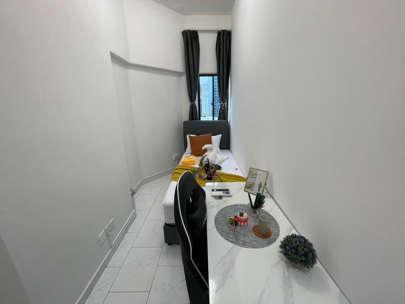 Textile Centre Apartment Room Rental, $1,368, 1 Bed 1 Bath 160 sqft $8.55 psf