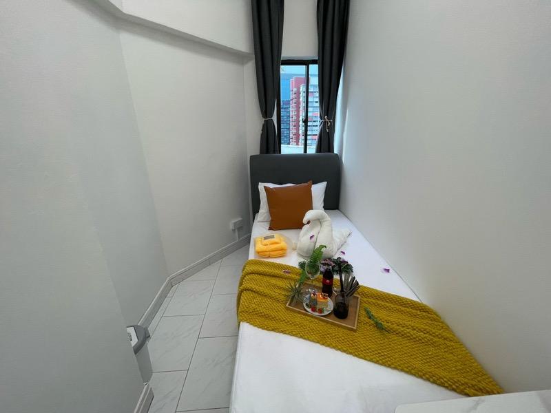 Textile Centre Apartment Room Rental, $1,368, 1 Bed 1 Bath 160 sqft $8.55 psf