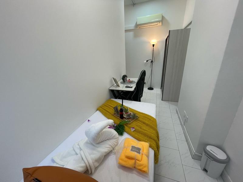 Textile Centre Apartment Room Rental, $1,368, 1 Bed 1 Bath 160 sqft $8.55 psf