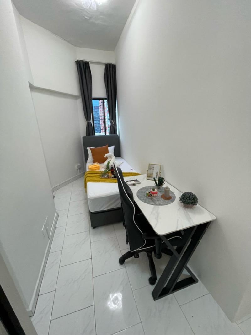 Textile Centre Apartment Room Rental, $1,368, 1 Bed 1 Bath 160 sqft $8.55 psf