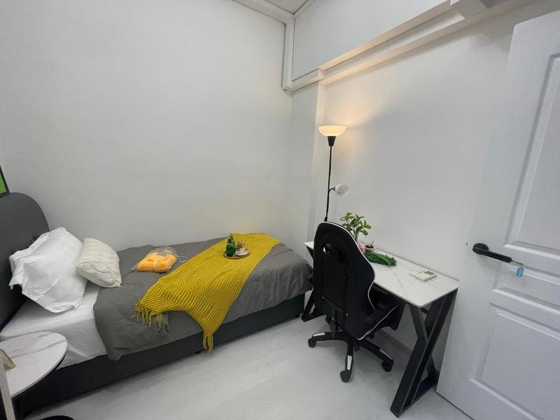 Textile Centre Apartment Room Rental, $1,186, 1 Bed 1 Bath 120 sqft $9.88 psf
