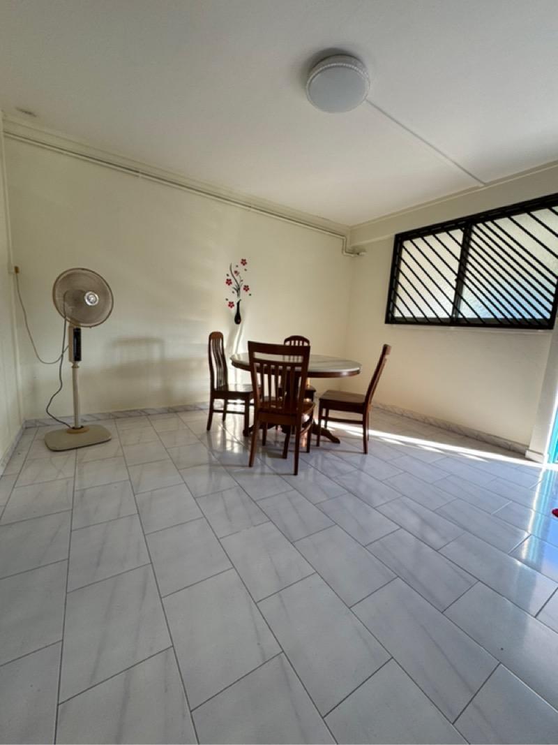 Prop-GPT: HDB Apartment: D23 Bukit Panjang 270 Bangkit Road