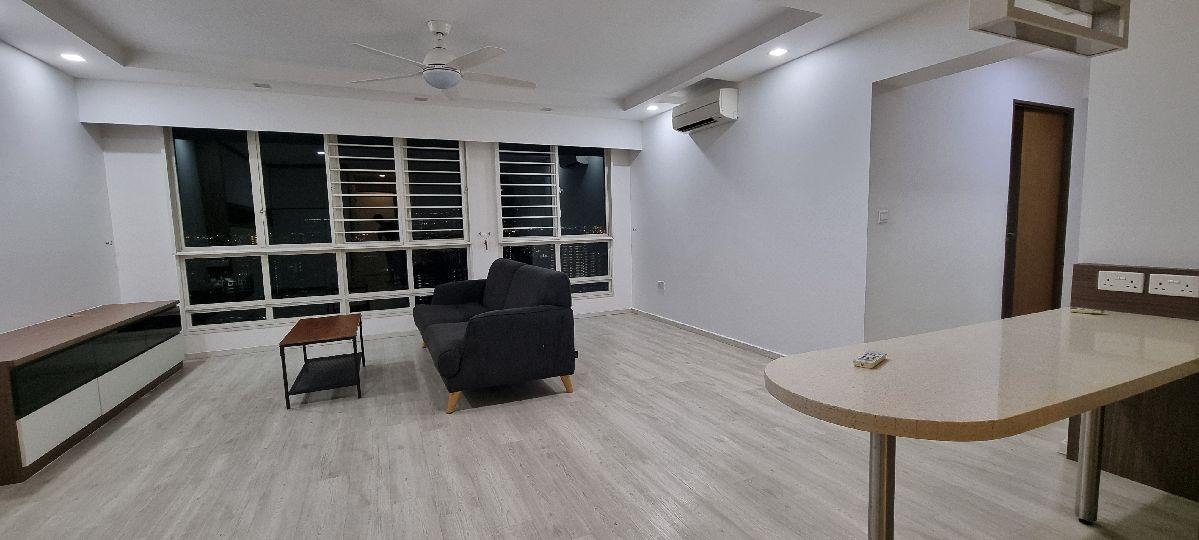 194B Bukit Batok West Avenue 6 HDB Apartment Room Rental, $1,500, 1 Bed 1 Bath 161 sqft $9.32 psf