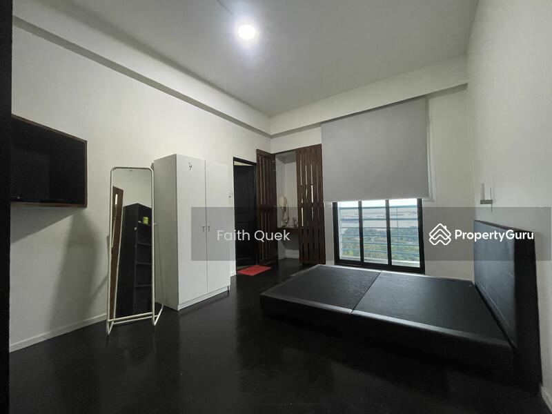 Prop-GPT: Condominium: D04 Telok Blangah Harbour View Towers