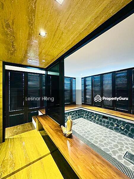 Good Class Bungalow at Dalvey Estate