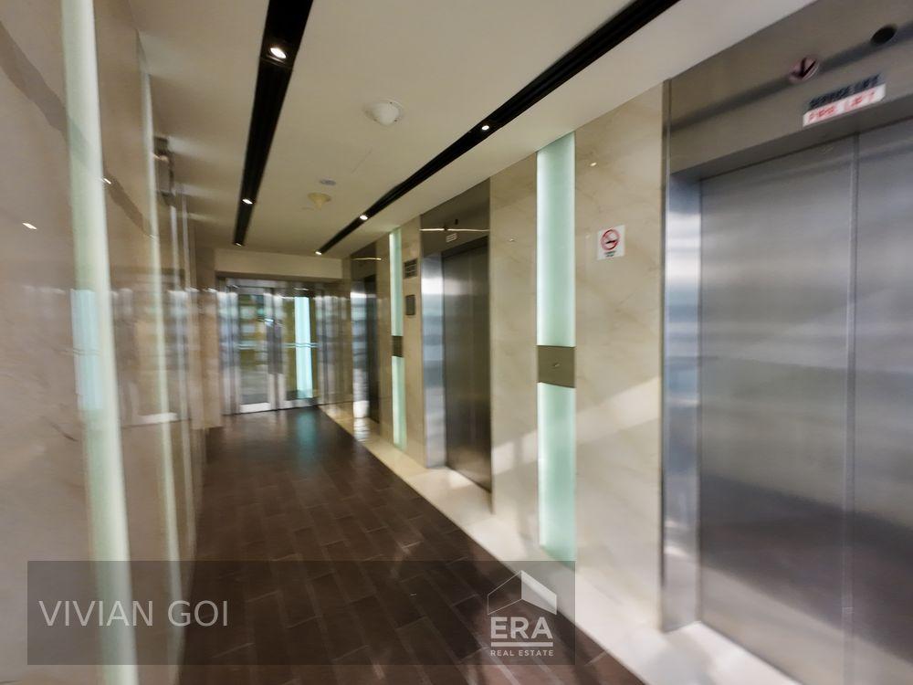 Shop Space at International Building Suit Beauty Trade