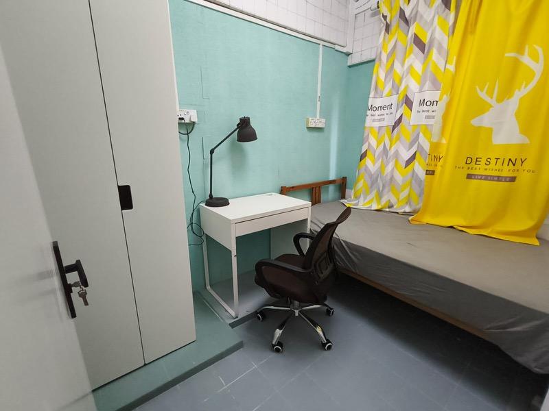 People's Park Complex Apartment Room Rental, $1,200, 1 Bed 1 Bath 140 sqft $8.57 psf