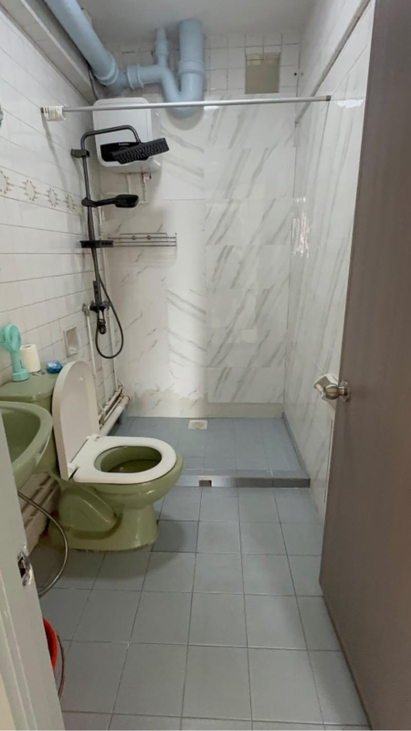 People's Park Complex Apartment Room Rental, $1,200, 1 Bed 1 Bath 140 sqft $8.57 psf