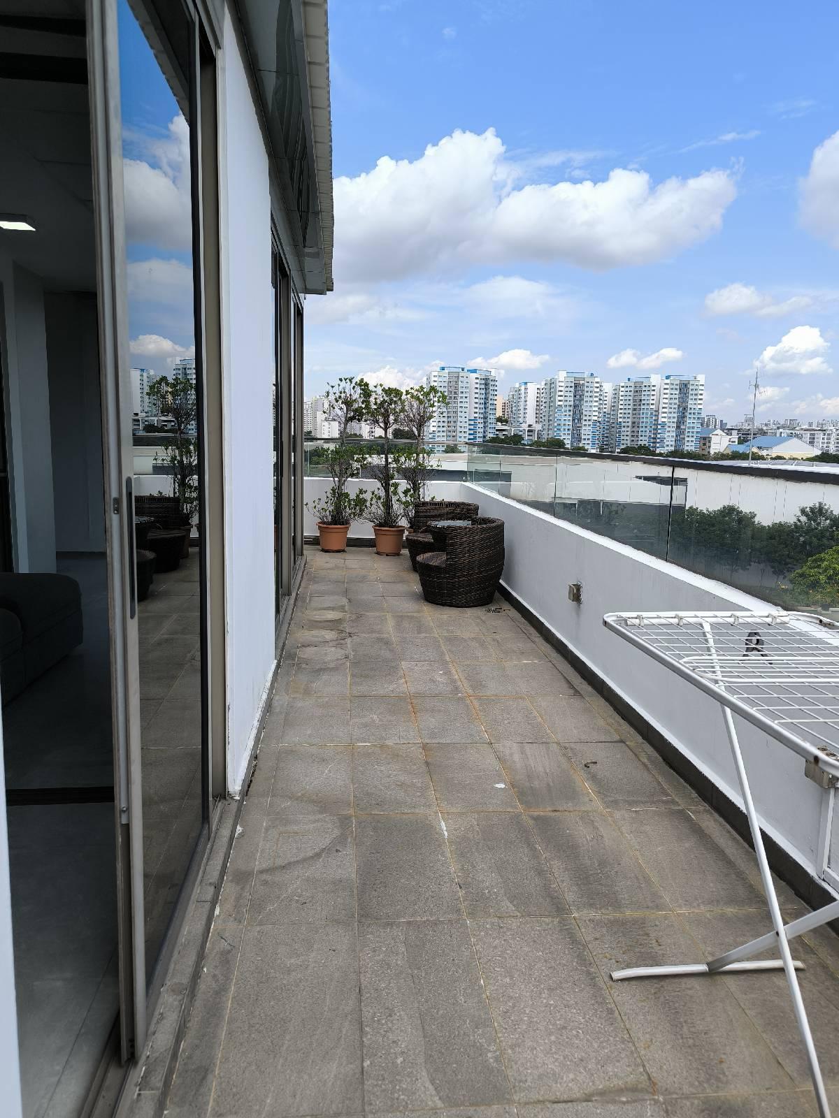 Prop-GPT: Condominium: D15 Amber Road Dunman Regency