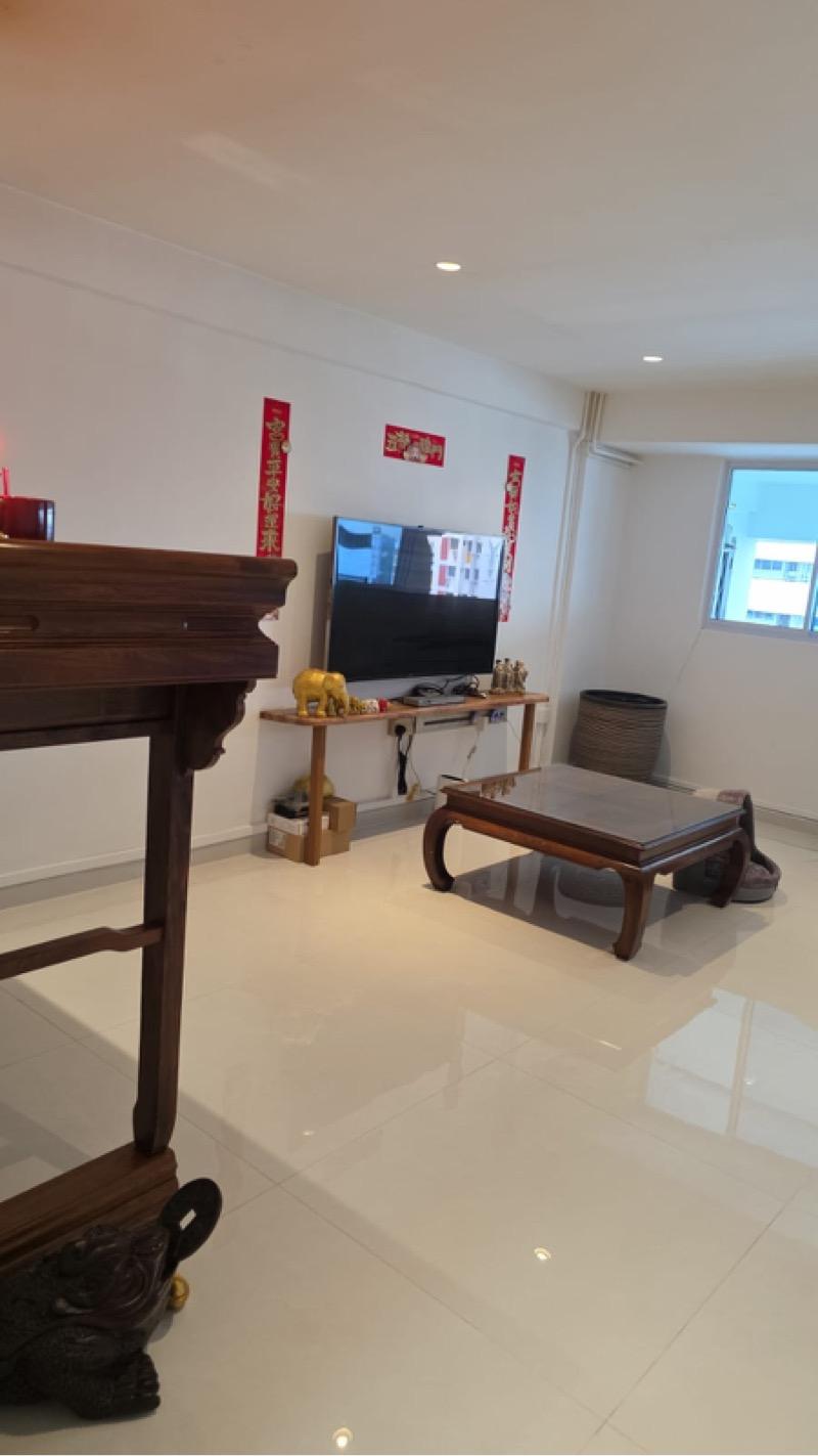 410 Pandan Gardens HDB Apartment For Rent, $1,000, 1 Bed 1 Bath 107 sqft $9.35 psf