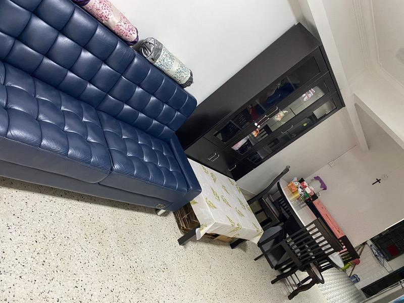 Prop-GPT: HDB Apartment: D12 Toa Payoh 195 Golden Clover