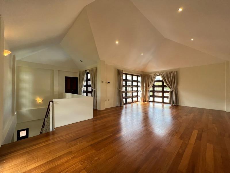 Woodgrove Estate Detached House For Rent, $18,000, 6 Bed 7 Bath 5,400 sqft $2.42 psf