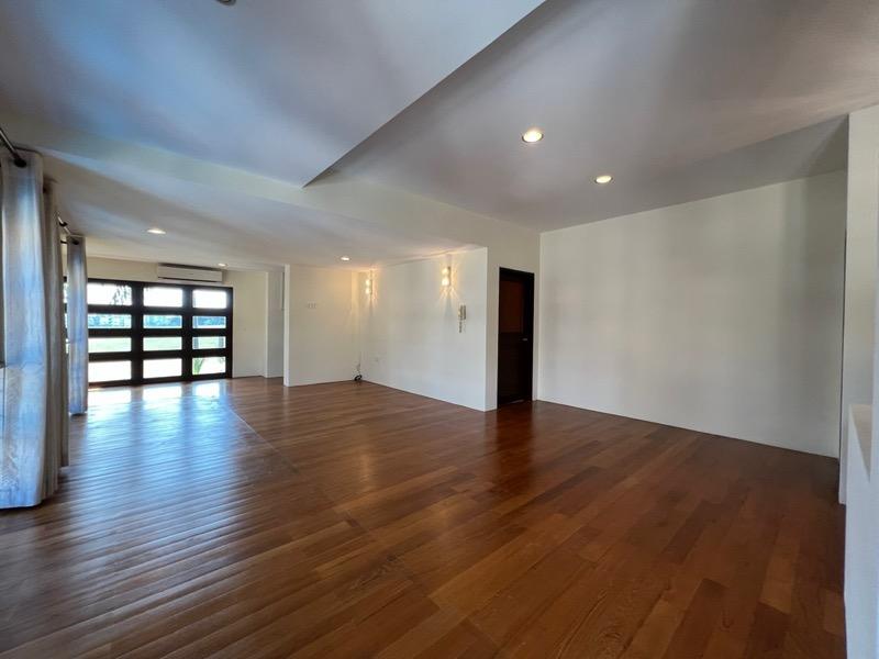 Woodgrove Estate Detached House For Rent, $18,000, 6 Bed 7 Bath 5,400 sqft $2.42 psf