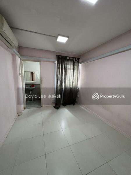 Prop-GPT: HDB Flat: D27 Yishun 729 Yishun Street 71