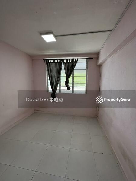 729 Yishun Street 71