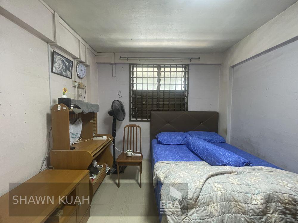 Fully Furnished. Ready to Move In. Mins Walk to Queenstown Mrt