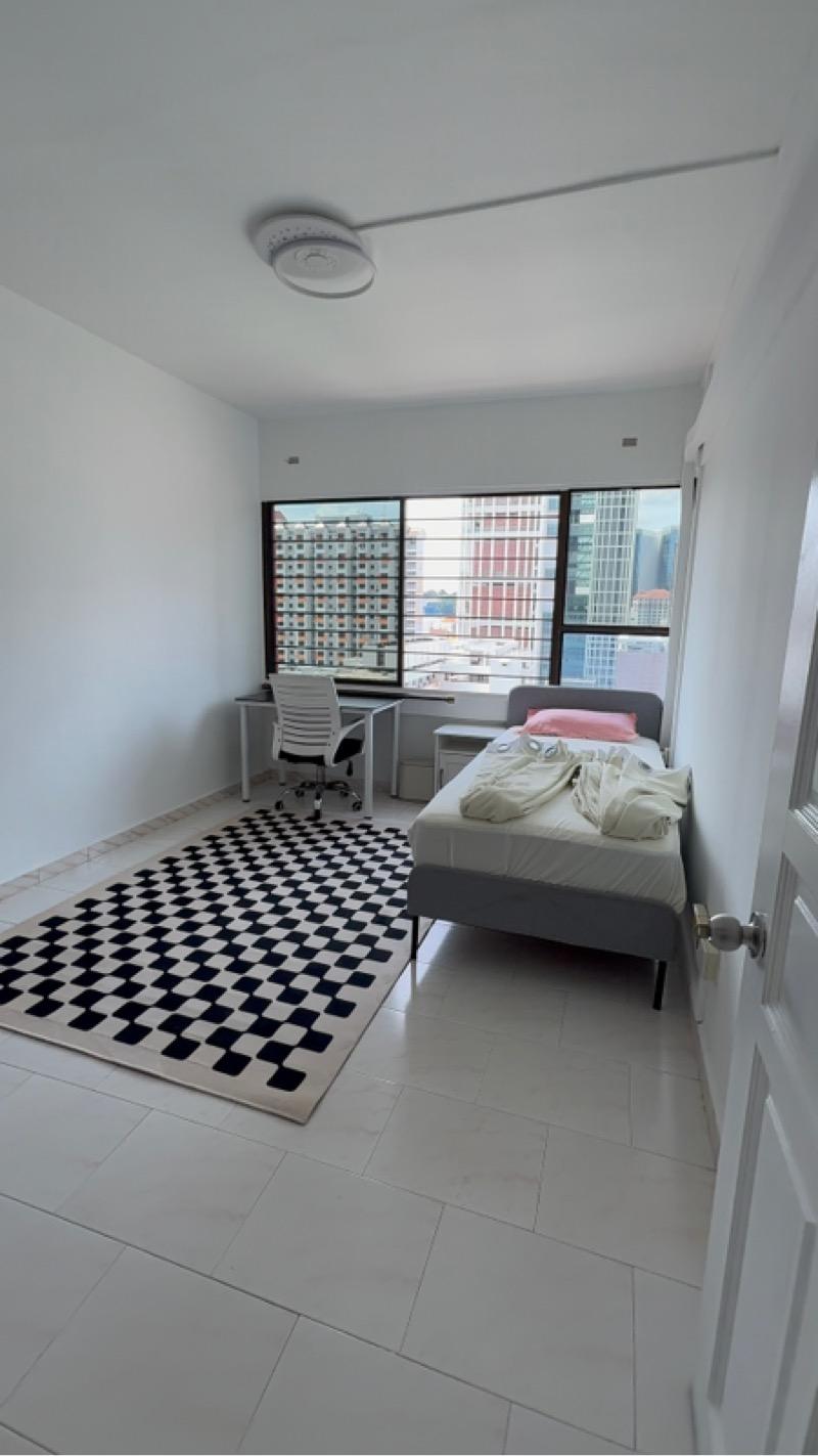 People's Park Complex Apartment Room Rental, $1,699, 1 Bed 1 Bath 180 sqft $9.44 psf