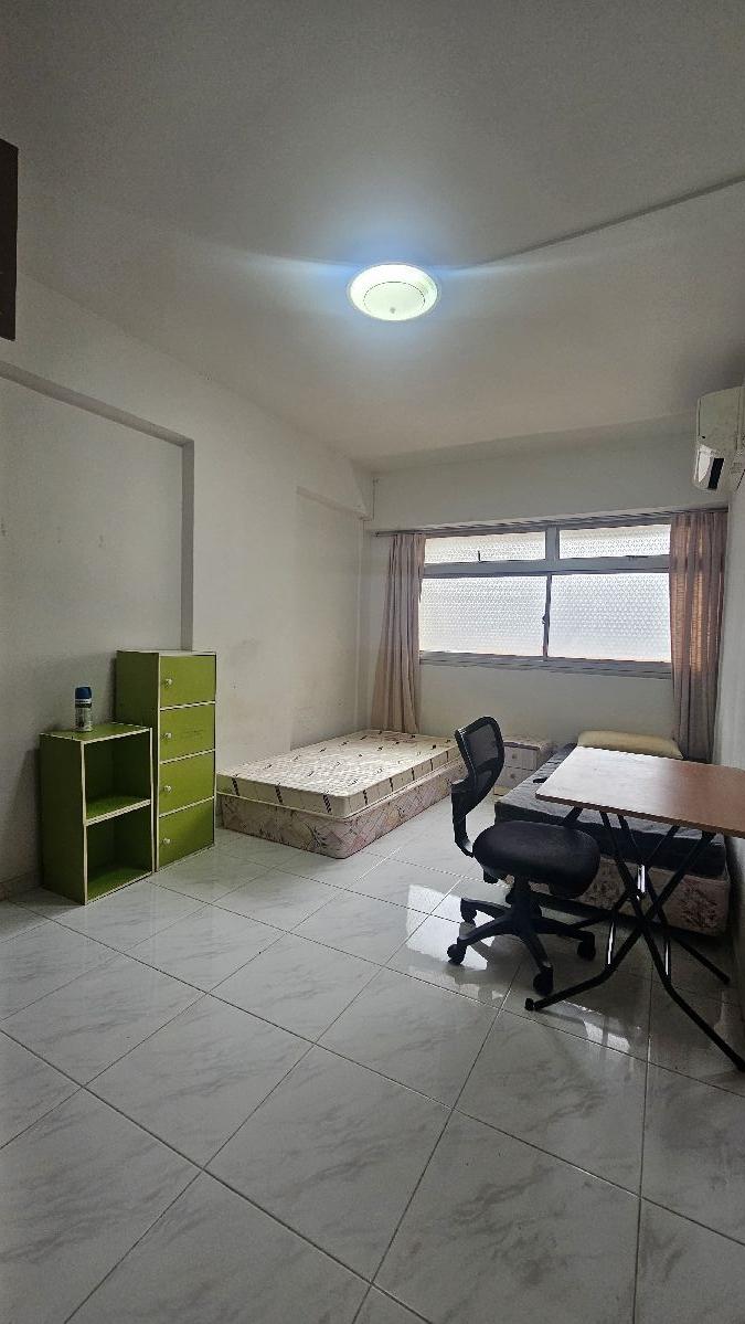 10 Lorong 7 Toa Payoh HDB Apartment For Rent, $3,800, 3 Bed 2 Bath 1,292 sqft $2.94 psf