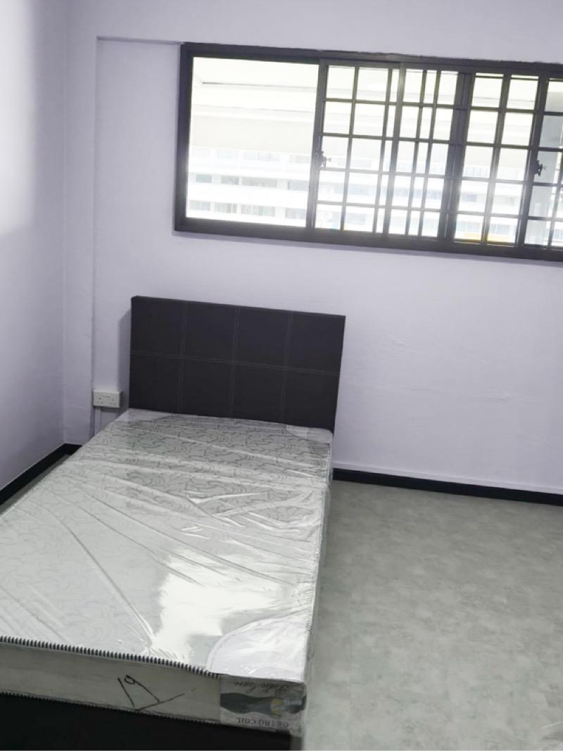 Prop-GPT: HDB Apartment: D22 Jurong 341 Jurong East Avenue 1