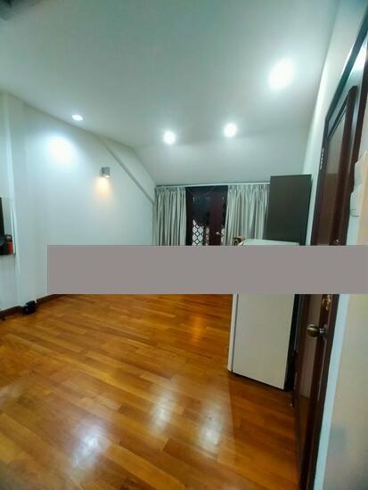 Seletar Hills Estate Terraced House For Rent, $8,000, 3 Bed 3 Bath 4,600 sqft $1.74 psf