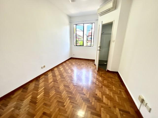 Hoover Park Terraced House For Rent, $8,000, 4 Bed 4 Bath 3,000 sqft $4.00 psf