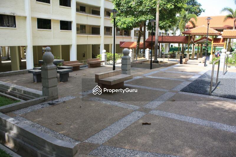 710 Yishun Avenue 5