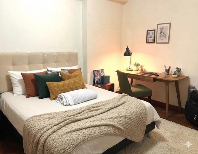 The Regalia. Near Great World MRT Condominium For Rent, $5,800, 3 Bed 3 Bath 1,300 sqft $4.46 psf