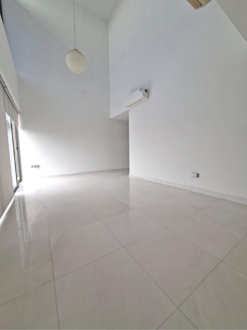 3rms   Study penthouse with PTE POOL Condominium For Rent, $11,999, 4 Bed 4 Bath 3,200 sqft $3.75 psf