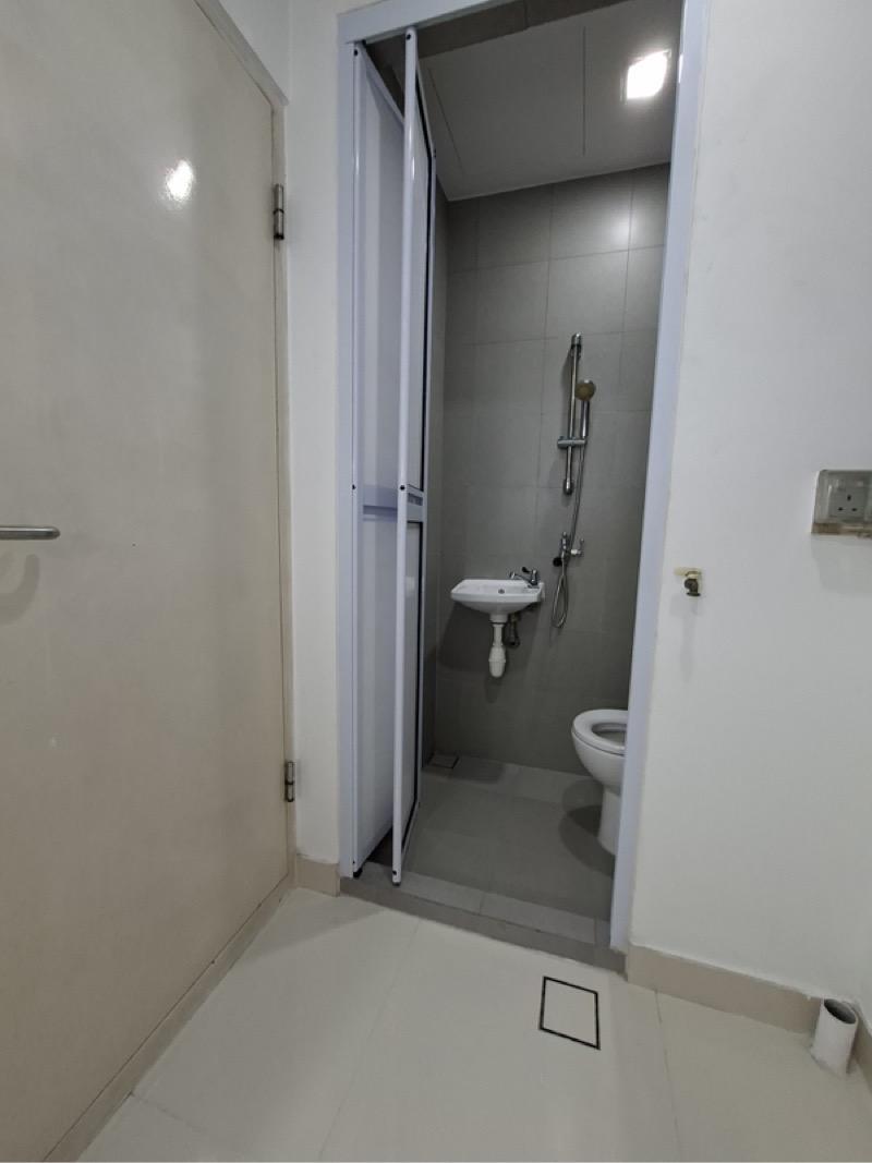 3rms   Study penthouse with PTE POOL Condominium For Rent, $11,999, 4 Bed 4 Bath 3,200 sqft $3.75 psf