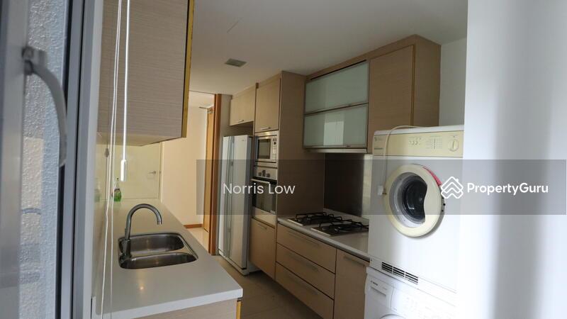 8 @ Mount Sophia