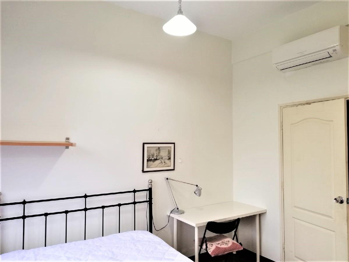 Orchard Court Condominium Room Rental, $1,750, 1 Bed 1 Bath 100 sqft $17.50 psf