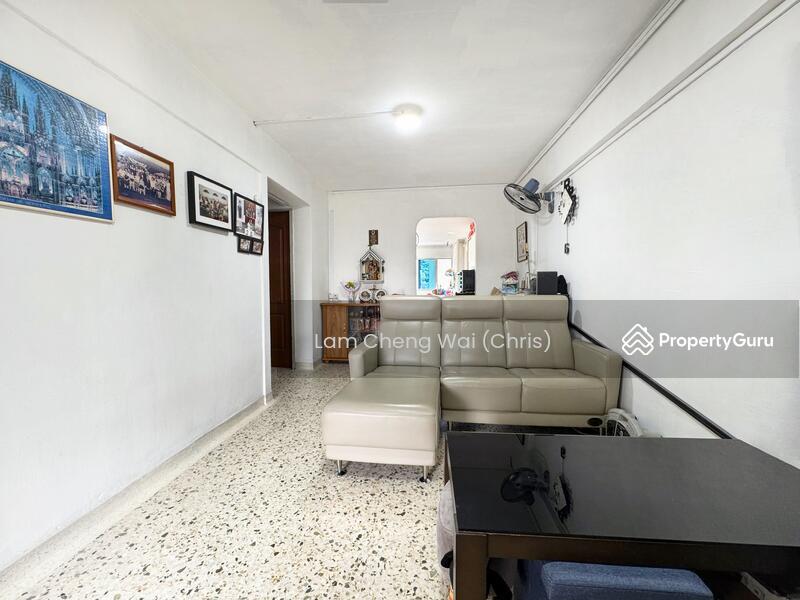 Prop-GPT: HDB Flat: D20 Ang Mo Kio 502 Ang Mo Kio Avenue 5