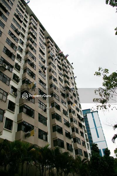 6 Beach Road