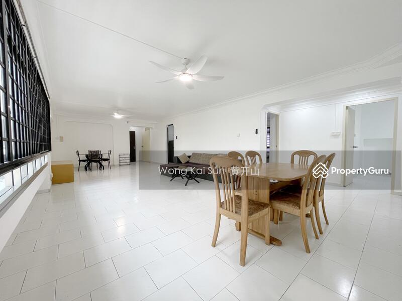 247 Pasir Ris Street 21