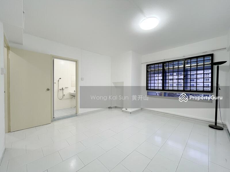 247 Pasir Ris Street 21