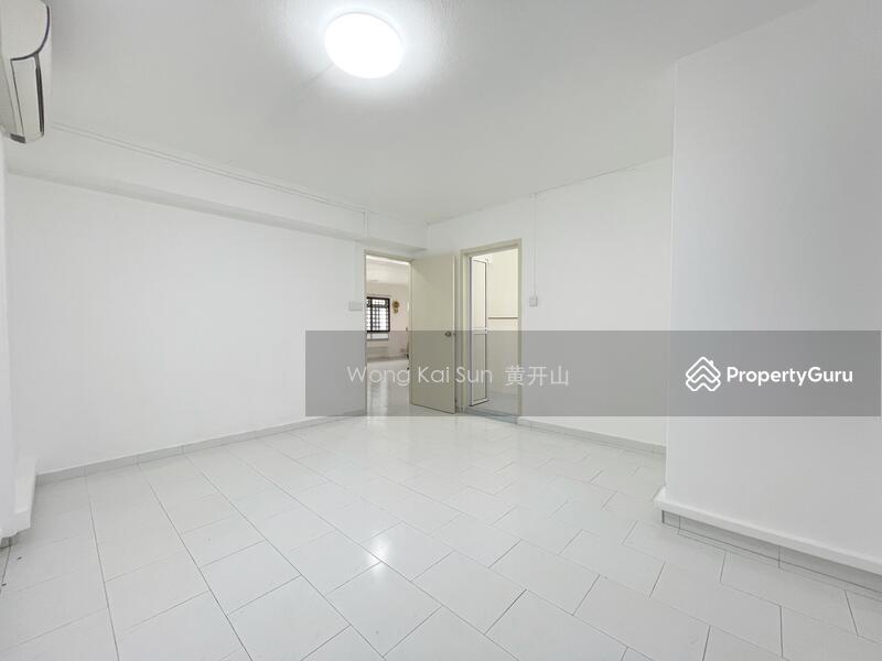 247 Pasir Ris Street 21