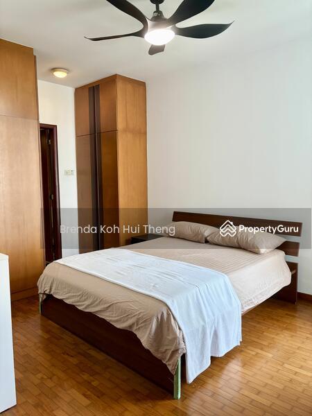 Yishun Sapphire