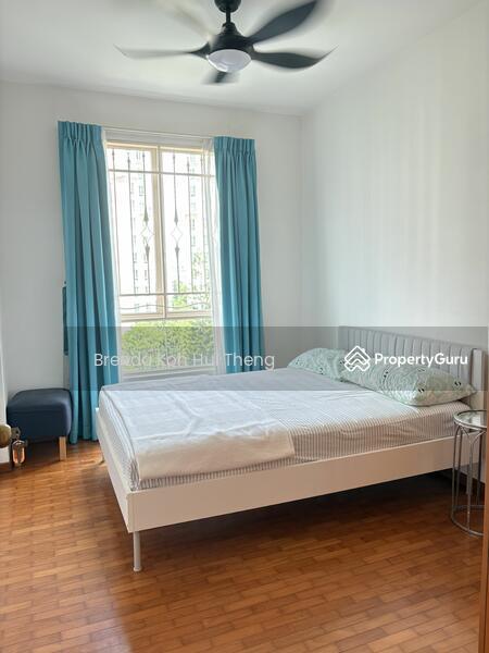 Yishun Sapphire