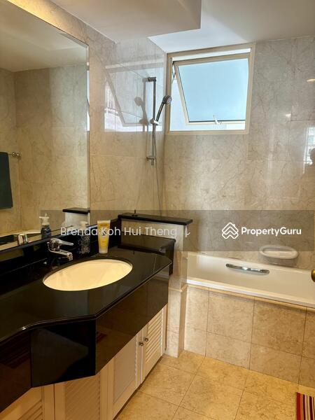 Yishun Sapphire