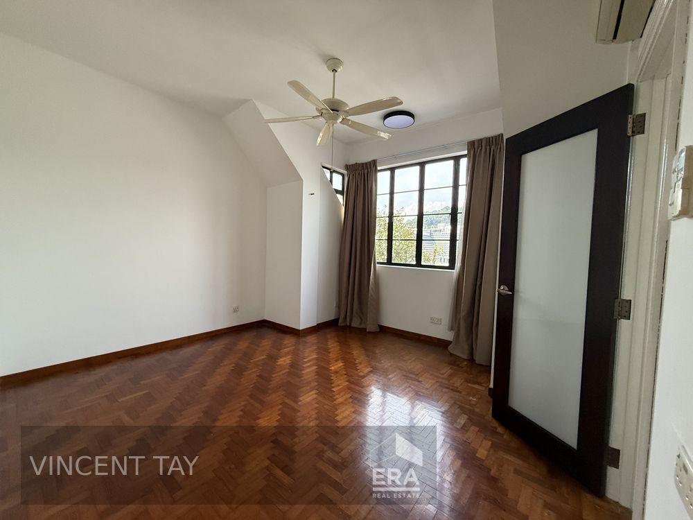 Prop-GPT: Terrace: D21 Hume Avenue D21 Yuk Tong Avenue