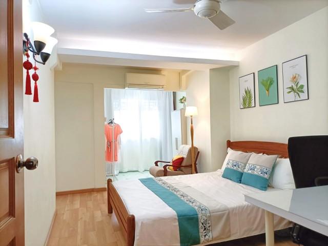 4 Everton Park HDB Apartment Room Rental, $1,900, 1 Bed 1 Bath 248 sqft $7.66 psf