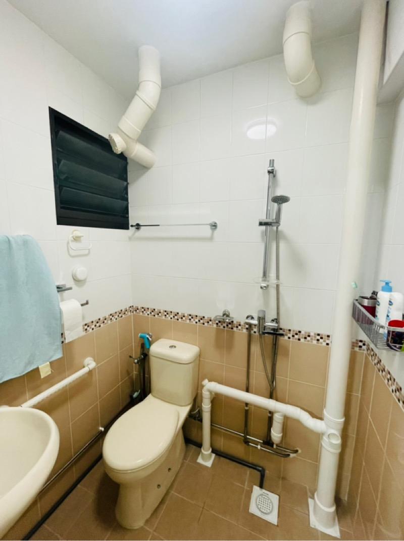 742 Yishun Avenue 5 HDB Apartment Room Rental, $1,200, 1 Bed 1 Bath 129 sqft $9.30 psf