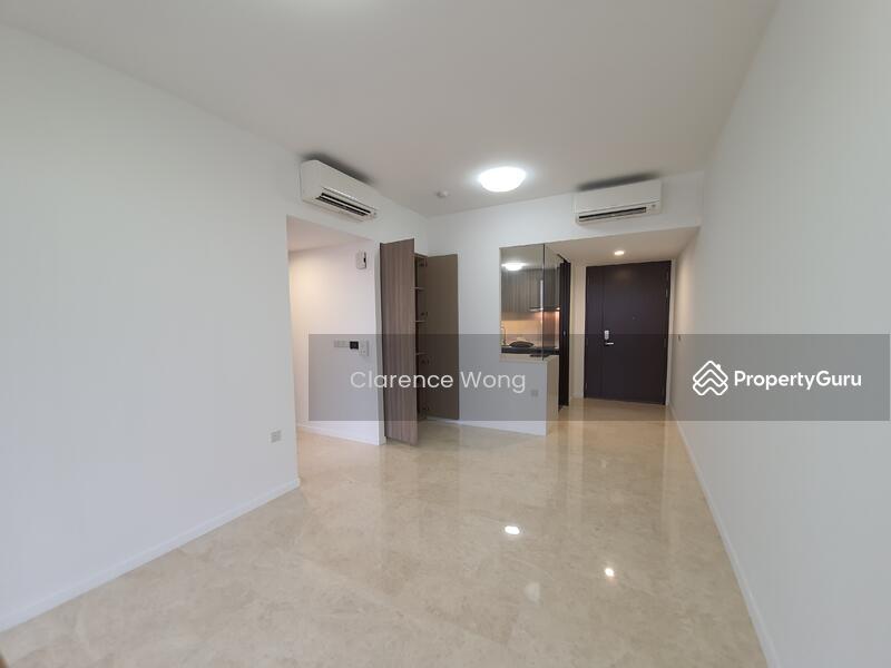 Prop-GPT: Condominium: D19 Upper Paya Lebar Botanique at Bartley