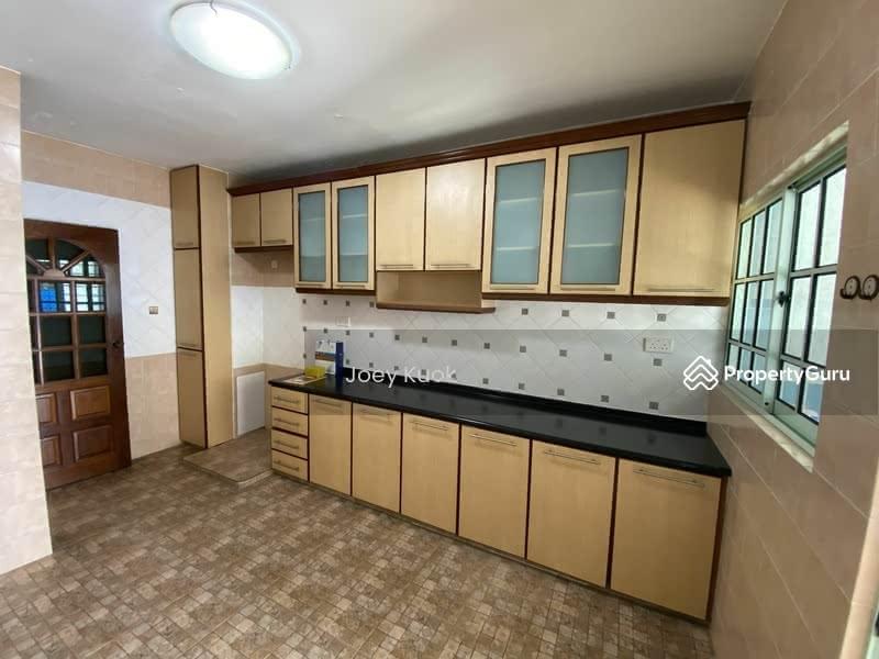 Prop-GPT: Terrace: D14  Seng Yong Villas