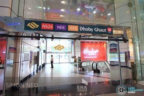 Corner Shop Parklane Shopping Mall for Rent