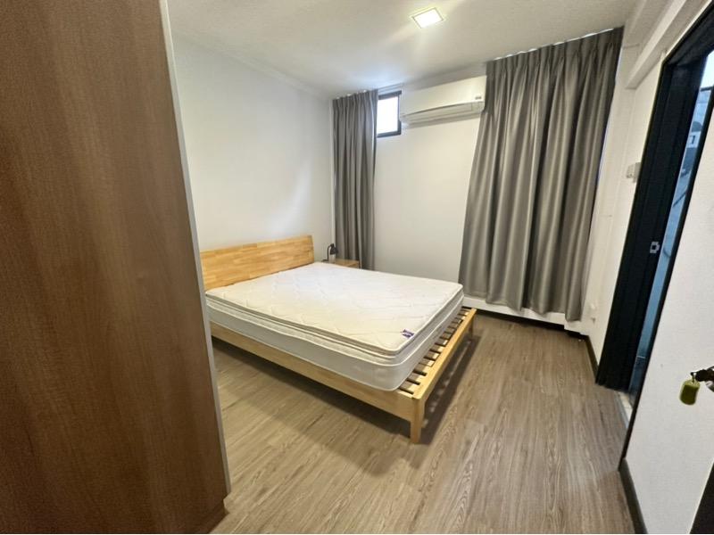 196 tembeling road Semi-Detached House Room Rental, $1,800, 1 Bed 1 Bath 300 sqft $6.00 psf