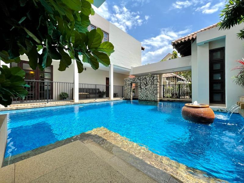 Woodgrove Estate Detached House For Rent, $18,000, 6 Bed 8 Bath 5,400 sqft $2.42 psf