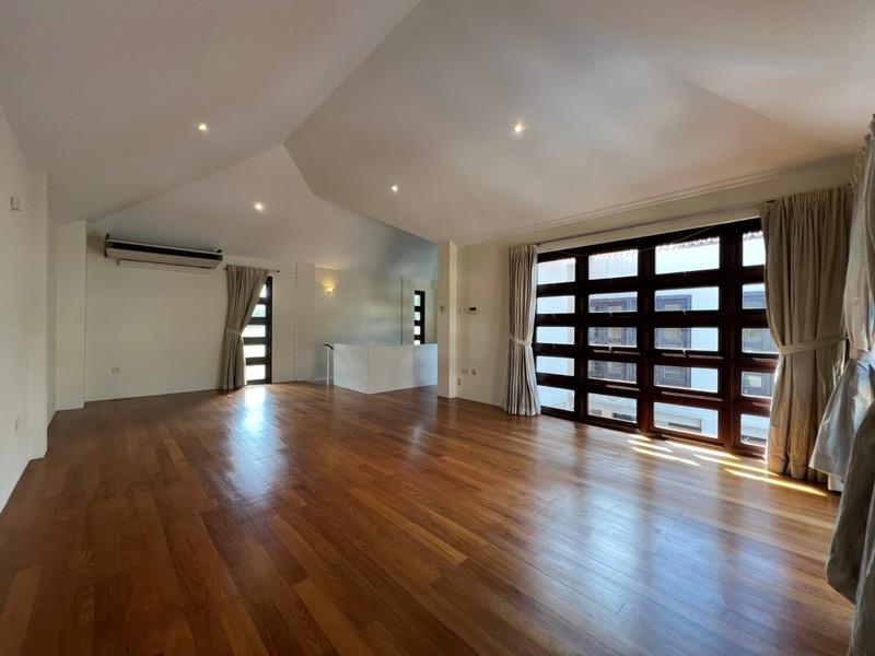 Woodgrove Estate Detached House For Rent, $18,000, 6 Bed 8 Bath 5,400 sqft $2.42 psf