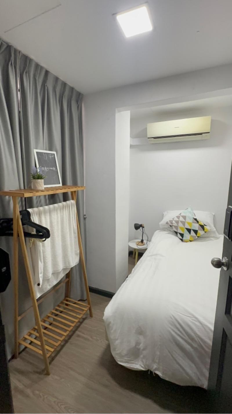 196 tembeling road Semi-Detached House Room Rental, $1,000, 1 Bed 1 Bath 120 sqft $8.33 psf